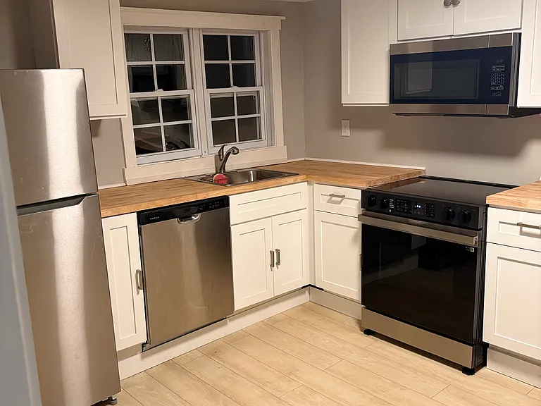 510 Town Mountain Rd — Photo 8