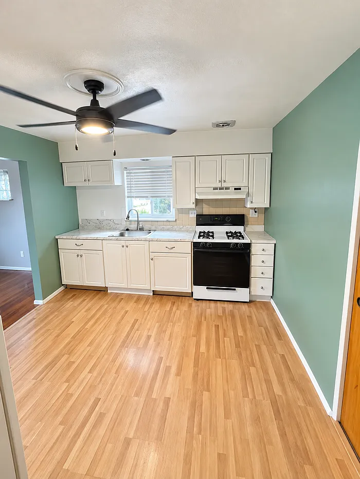 1 bed, 1.0 bath, 800 sqft, $850 — Photo 3