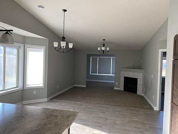 2nd image of 215 Aspen Dr