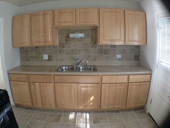 3rd image of 3515 Woodworth Pl