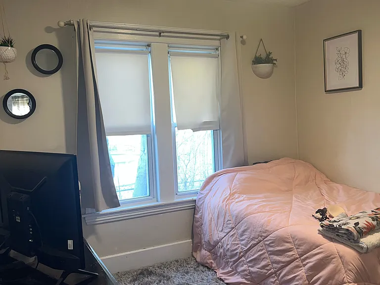 1 Underwood St #1 — Photo 7