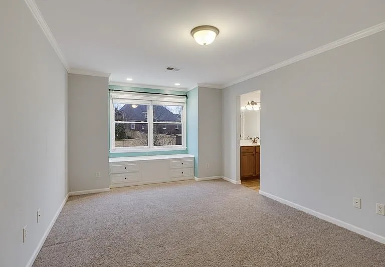 10227 Matwood Oak Dr — Photo 32