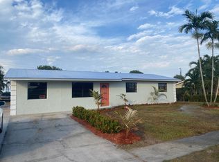 320 W 21st St, Riviera Beach, FL 33404