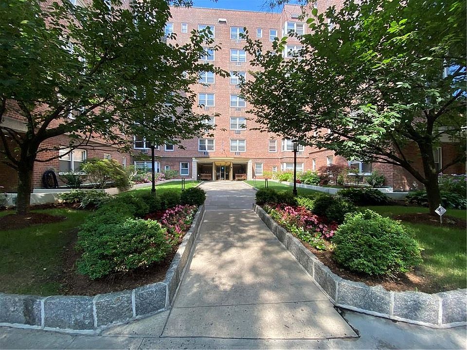 1st image of 120 E Hartsdale Avenue #5F