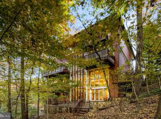 2807 Chesterfield Pl NW, Washington, DC 20008