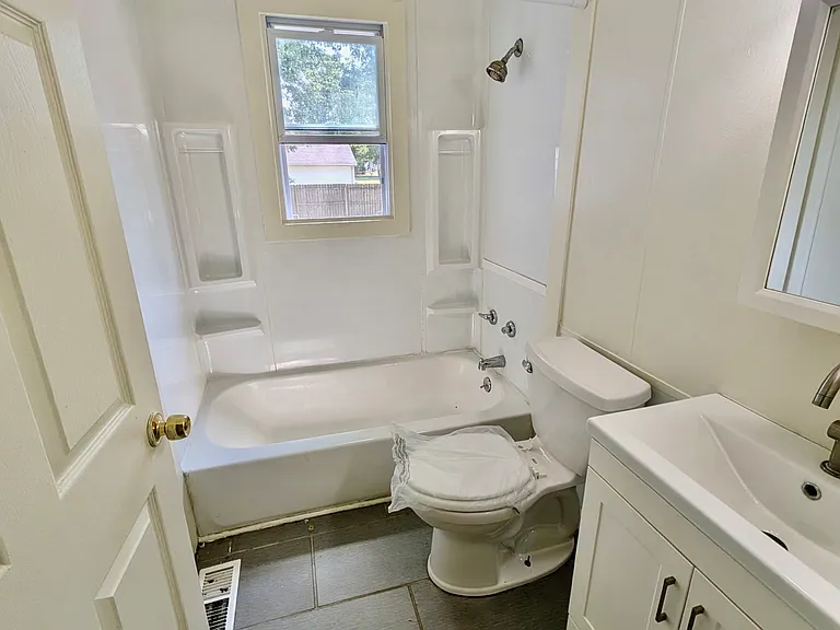 1316 Garfield Ave — Photo 9