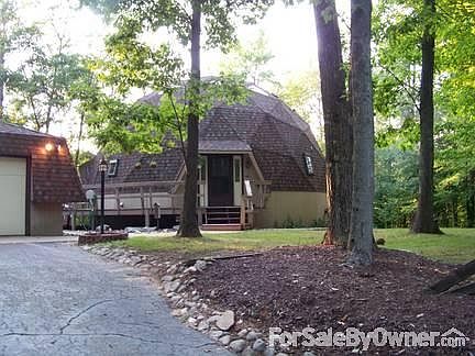 Front View Of House
						:
						Unique Dome Home w/detached 2stall garage w/8x18 backside lean2 for xtra storage