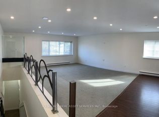 206 Queen St S, Mississauga, ON L5M 1L3