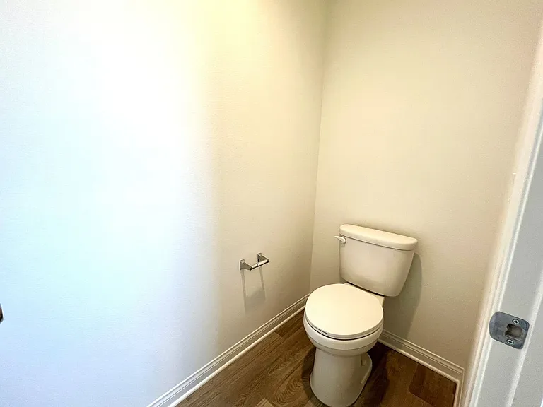4208 E Flutter Prado — Photo 16