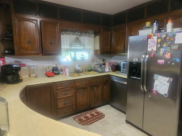 602 Gloria St, Adel, GA 31620