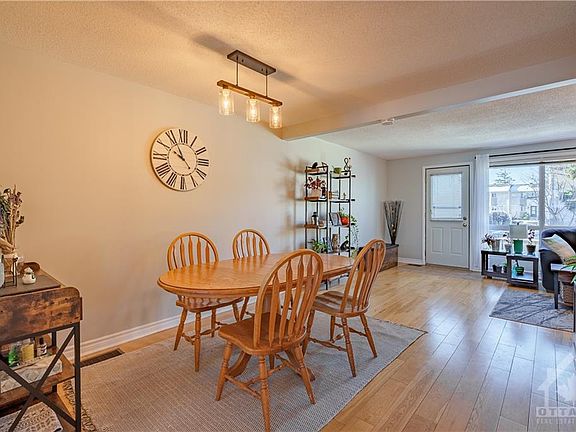 5th image of 415 Woodfield Dr #D
