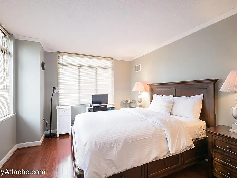 4801 Fairmont Ave #311 — Photo 13