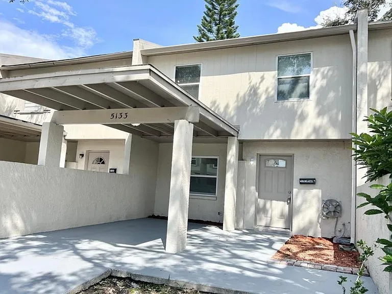 5133 Tennis Court Cir — Photo 1