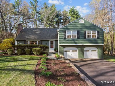 8 David Drive, Simsbury, CT, 06070