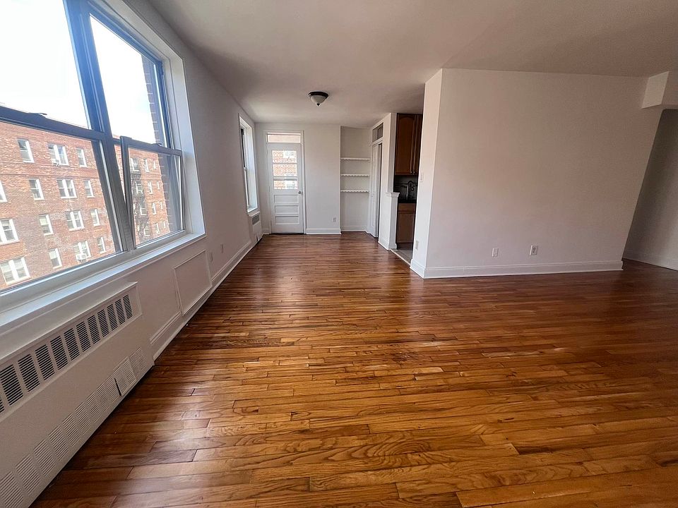 1st image of 111-45 76th Ave #D4