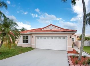 18930 NW 10th St, Pembroke Pines, FL 33029
