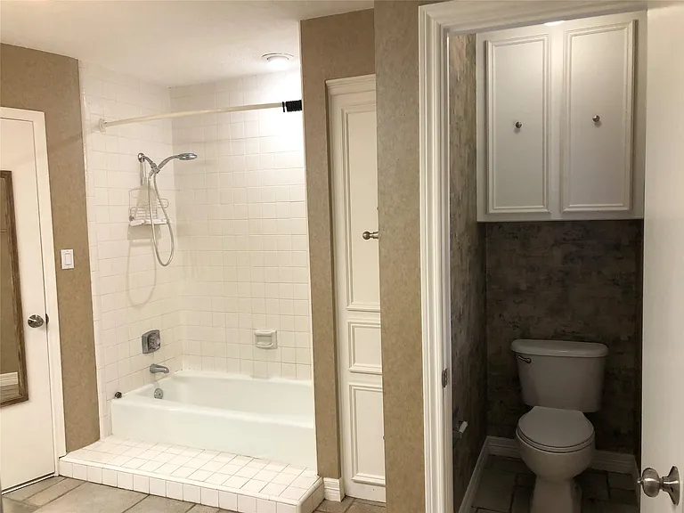 3414 Wooddale Ln — Photo 9