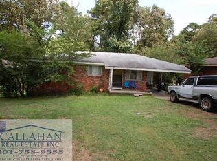27 Barbara Cir, Little Rock, AR 72204