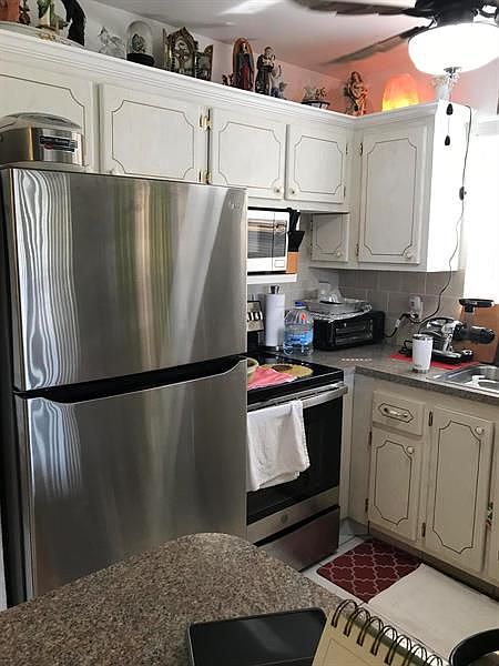 1st image of 315 Camden N