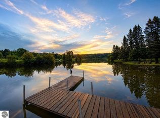 10286 Shawnee Trl, Gaylord, MI 49735