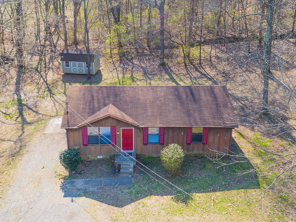 1st image of 365 Hilltop Dr