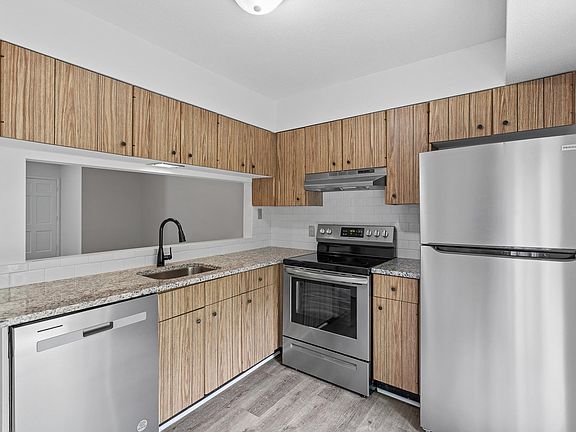 2nd image of 3414 Betty Ln #3414