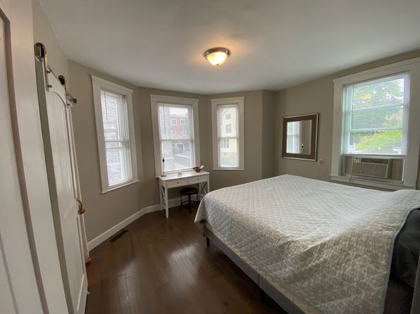 3 1/2 Bull St #2