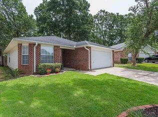 616 Desert Oak Dr, Pensacola, FL 32514
