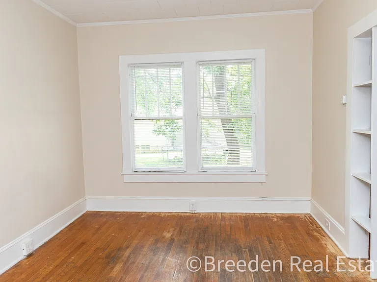 427 N Green St — Photo 5