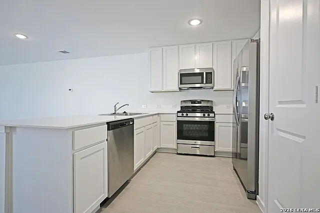 2411 Shady Grv — Photo 3