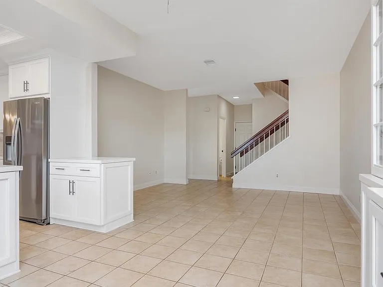 1816 Willowspring Dr — Photo 15