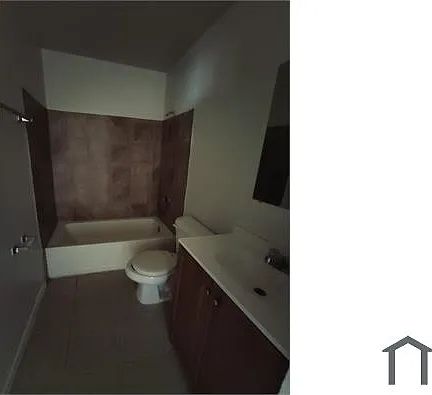 3 bed, 1000 sqft, $1,350 — Photo 4