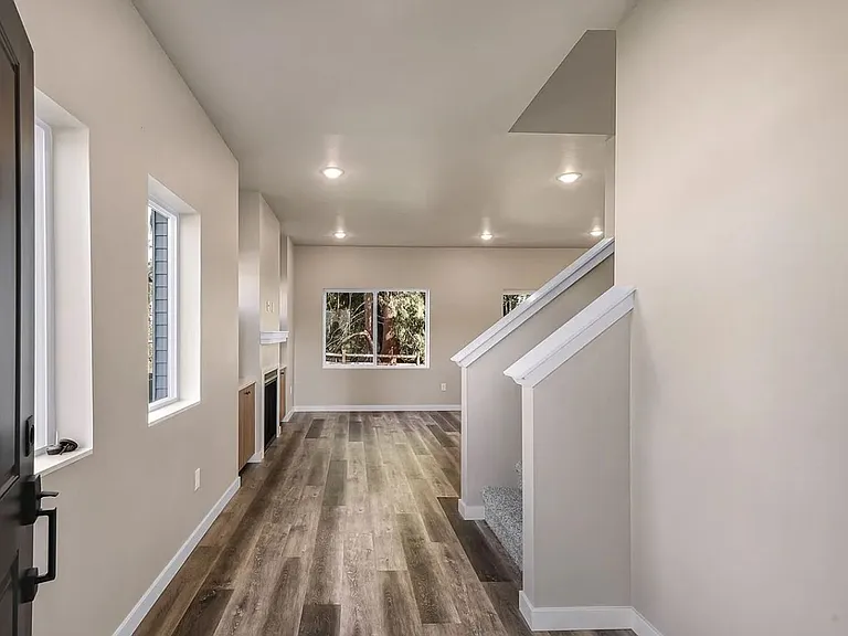 2855 Sandwood Ln — Photo 9