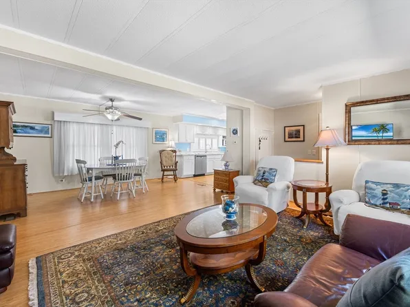 116 Pilgrim Trl, Plymouth, MA 02360