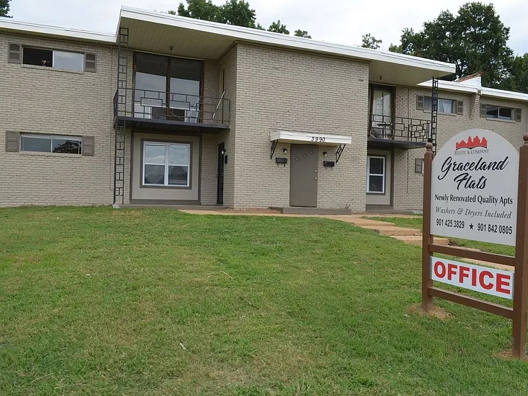 Graceland Flats Modern Living in the Heart of Whitehaven — Photo 17