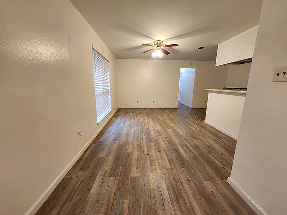 2nd image of 202 East Pl