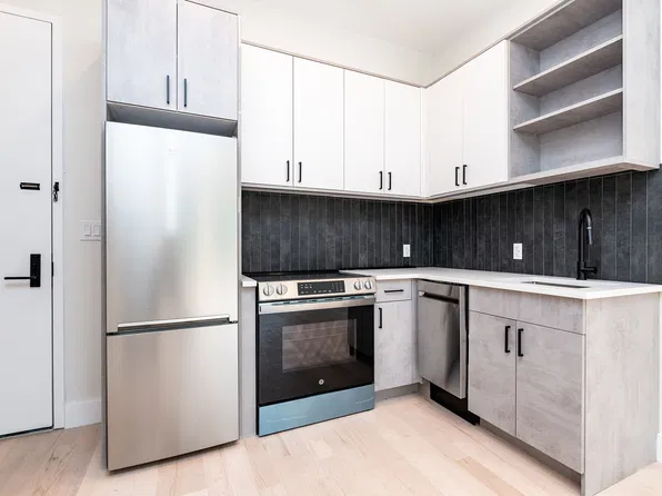 357 Flatbush Avenue image 1 of 11