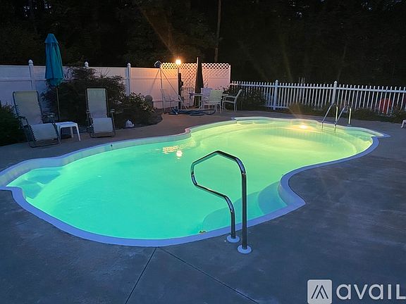 2nd image of 20 Sparhawk Dr #A
