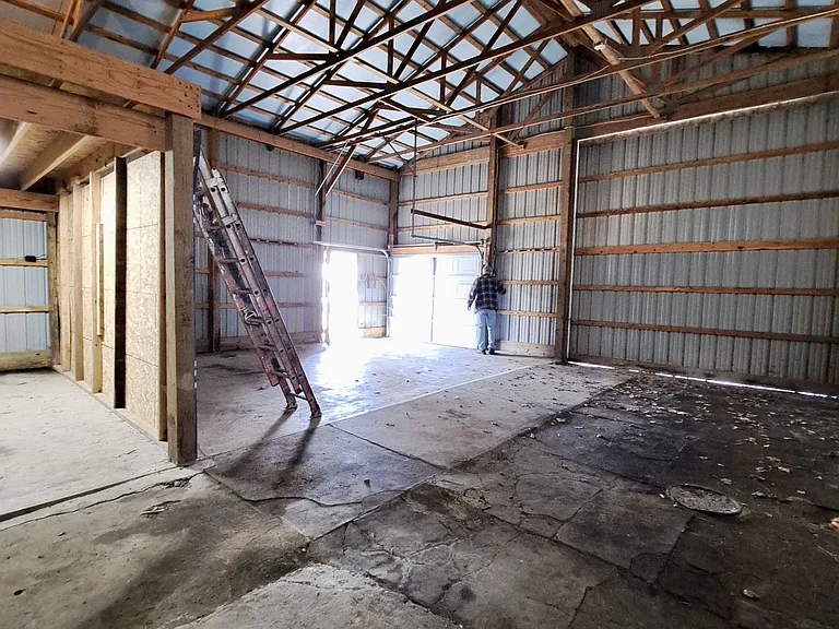 115 Olive St — Photo 6