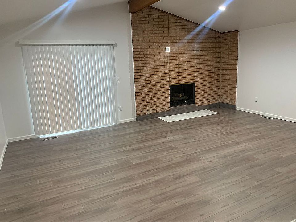 1st image of 37614 Jerome Dr