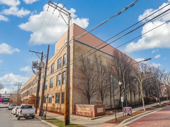 1760 W Wrightwood Ave APT 110, Chicago, IL 60614