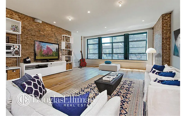 Rented by Douglas Elliman | media 3