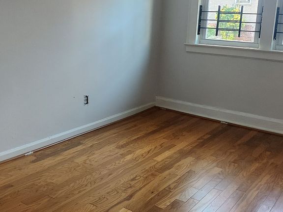 4th image of 2 Cedar Hill Ave APT 1