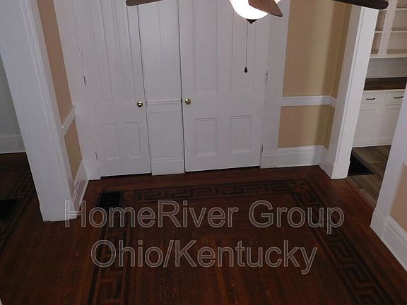 4th image of 1353 Avalon Dr #2