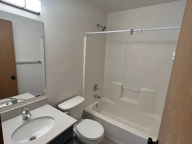 805 E White Birch Ave — Photo 23