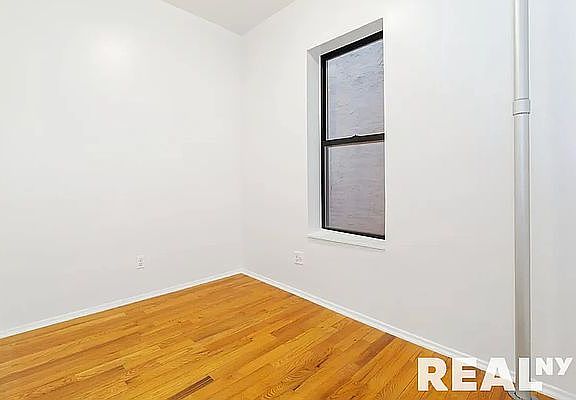 4th image of 284 Mulberry St #21