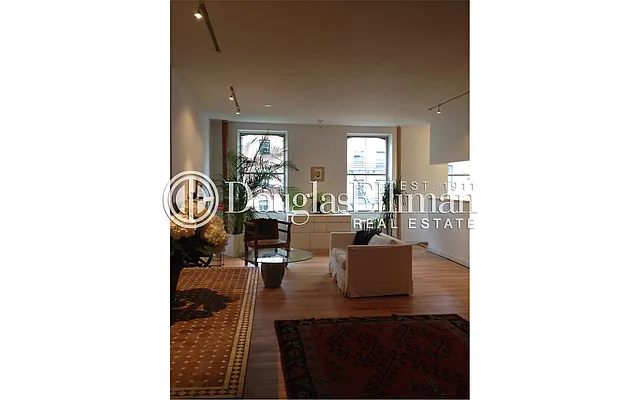 Rented by Douglas Elliman | media 19