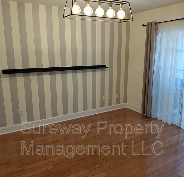 6402 Baltimore Dr — Photo 6