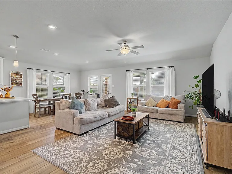 10842 Cliffs View Dr — Photo 6