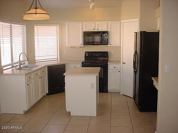 2nd image of 2024 E Palomino Dr